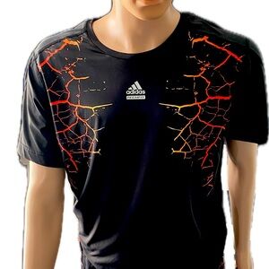 Mens Adidas outfit tech fit  climalite  high heat design shorts and shirt